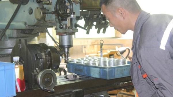 91看片精密專注鋁外（wài）殼加工十年廠家